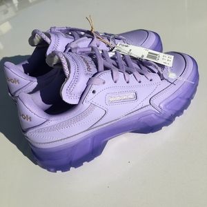 🎉Host Pick🎉 Cardi B Purple Reebok Shoes! NEW! Size 5 Womens
